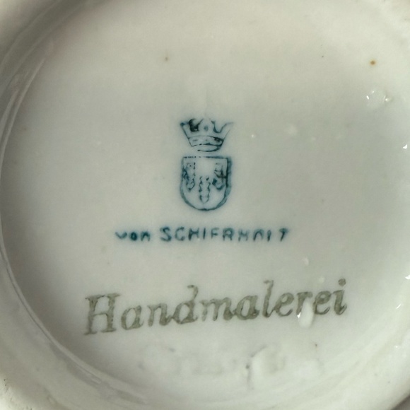 1930’s VON SCHIERHOLZ German Porcelain Decorative Plate - Picture 8 of 9